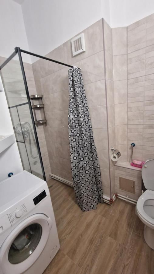 Uvs Central Luxury Apartment Gran Varadino Esterno foto
